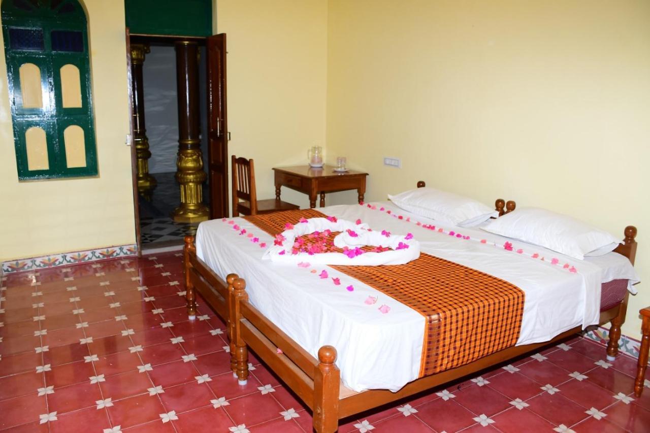 Hotel Chettinad Manor Kānādukāttān Exterior foto